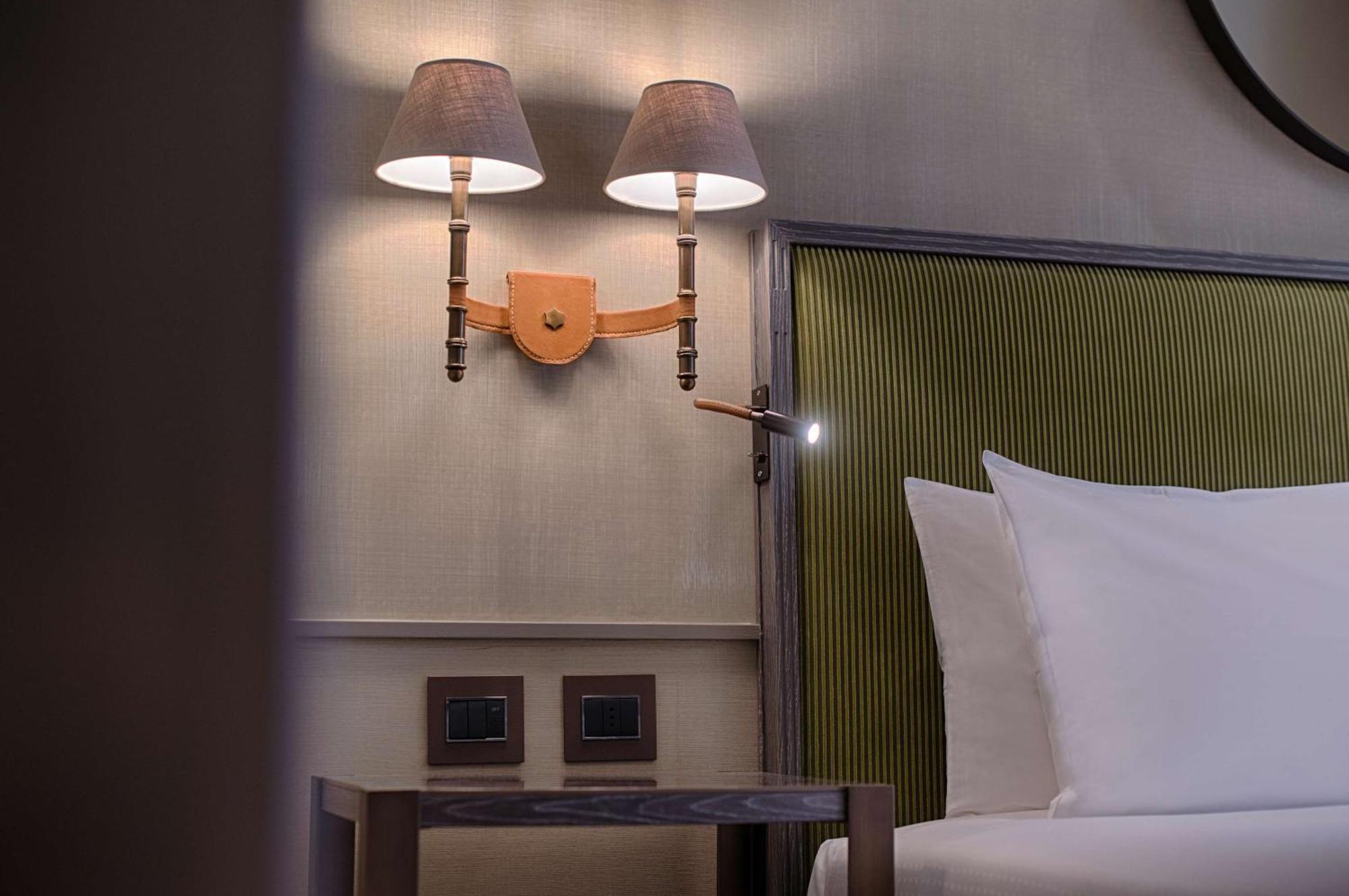 Tivoli Palazzo Gaddi Firenze Hotel Exterior foto A wall light