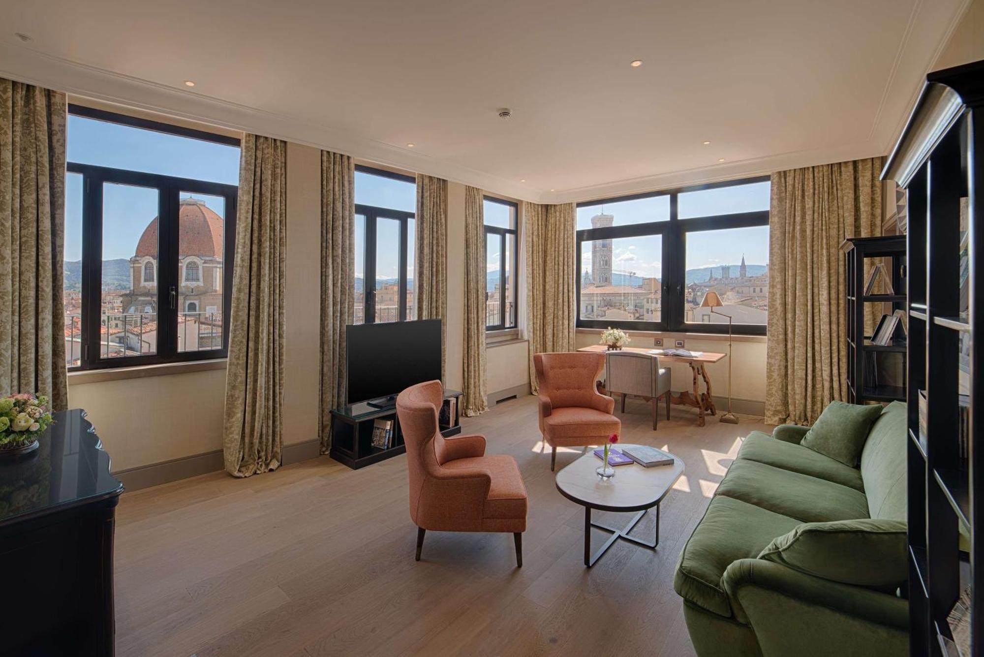 Tivoli Palazzo Gaddi Firenze Hotel Exterior foto A living room in a typical apartment