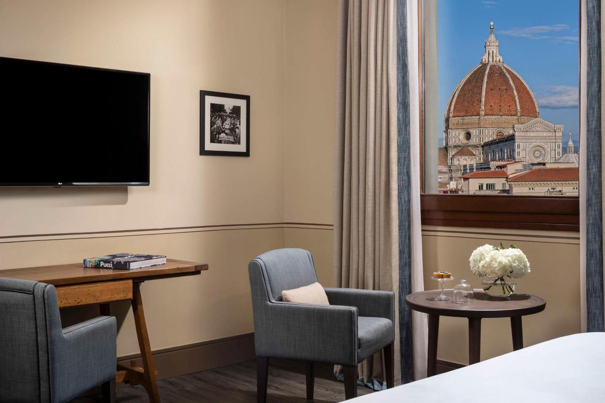 Tivoli Palazzo Gaddi Firenze Hotel Exterior foto A room at the hotel